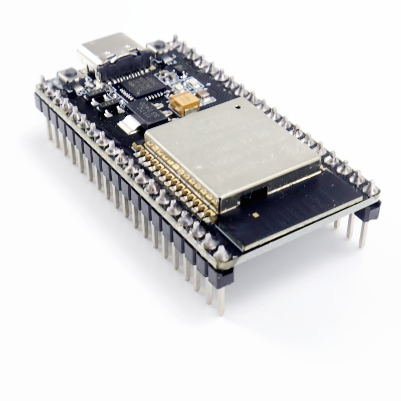 Placa de desarrollo ESP32 TYPE - Devkitc reseña y precio